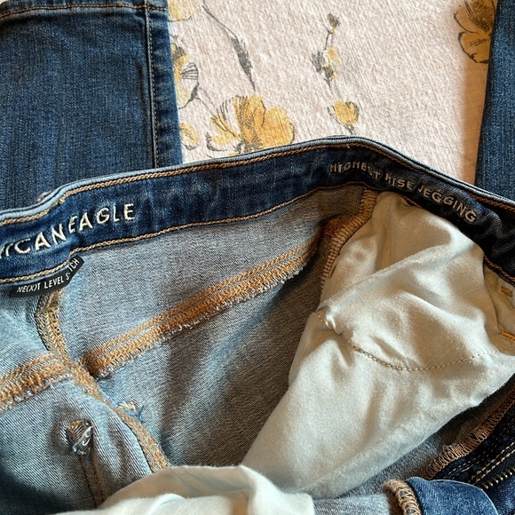 American Eagle Highest Rise Jegging 4 Regular - Picture 3 of 4